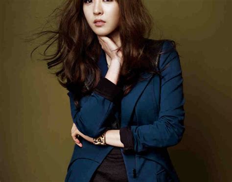 Most Popular 37 Lee So Hee Korean Actress