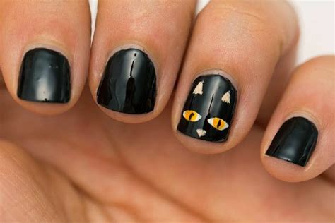 All you need to do is find the suitable idea and be patient enough to copy it. Top 5 Cool Nail Designs Easy To Do At Home ~ Nail Art Designs For Teens And Women