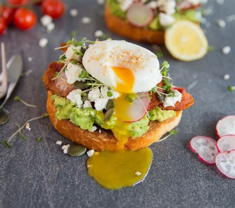 Cafe Style Smashed Avocado On Toast Don T Go Bacon My Heart