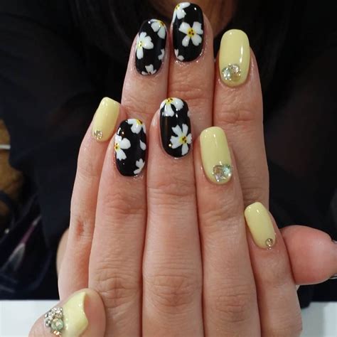 Our nail arts were designed completely by hands with colors, rhinestones, brushes and other materials from our salon. 19+ Flower Nail Art Designs, Ideas | Design Trends - Premium PSD, Vector Downloads