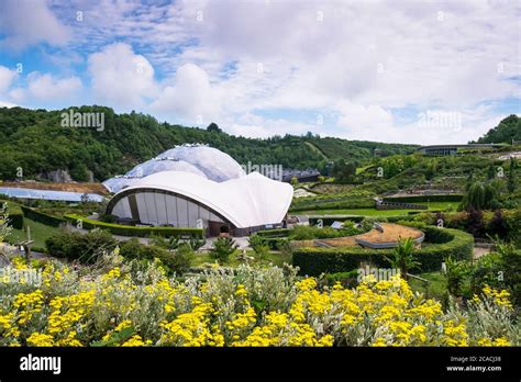 The Eden Project Near St Austell In Cornwall Stock Photo Alamy