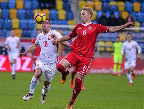 Check out his latest detailed stats including goals, assists, strengths & weaknesses and match ratings. Lech Poznań: Znamy numery piłkarzy Kolejorza w ...