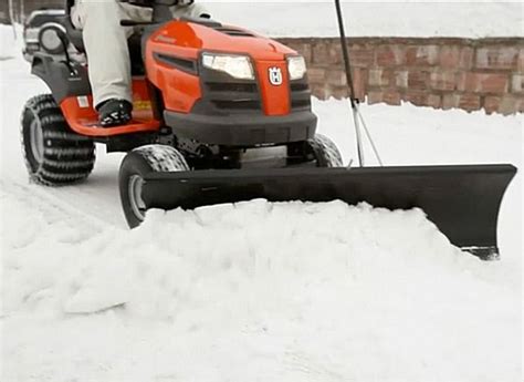 5 Reasons Not To Use Your Lawn Tractor To Plow Snow Consumer Reports