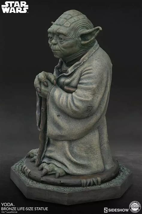 Yoda Gets A Life Size Bronze Statue From Sideshow Collectibles
