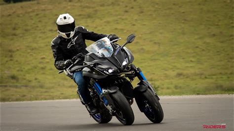 As with anything that requires skill, like riding a motorcycle, the more skill. 2018 Yamaha Niken First Ride | Three-Wheeled Motorcycle Review