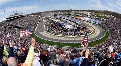 The monster energy nascar cup series (mencs) heads to sonoma raceway for the first road course race of the series: Full weekend schedule for Martinsville | NASCAR.com