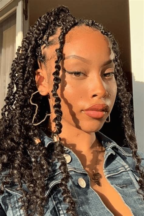 50 Stunning Passion Twists Hairstyles Curly Girl Swag In 2020 Twist Hairstyles Twist Braid