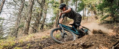 Enduro bikes are unquestionably fast these days, sam hill even came close to winning the trail bike vs. Cross country (XC) vs Trail vs Enduro vs Downhill: Wat ...