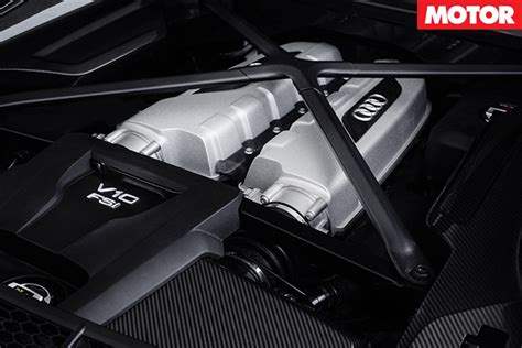 Audi R8 V10 Review