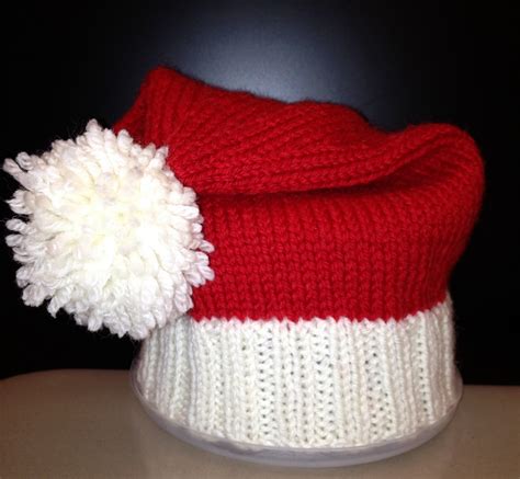 About 15% of these are christmas decoration supplies. ChristinaPurls...: Baby Santa Hat Pattern
