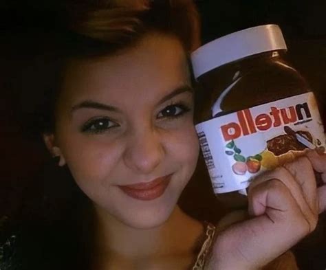 Melanie Loves To Eat Nutella Too Much She Says She Cant Stop Herself Eating Nutella🍫 💗 Nutella
