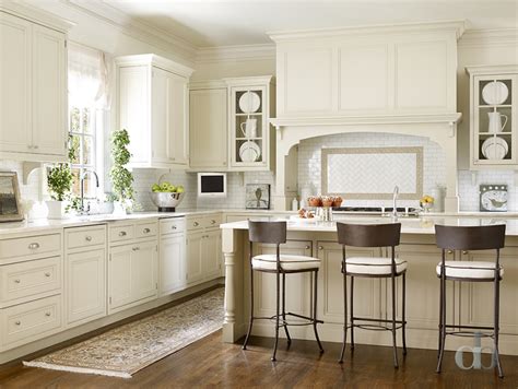 Ivory finish of this stylish kitchen cabinet is a perfect combination of style and functionality. Ivory Shaker Kitchen Cabinets - Transitional - Kitchen