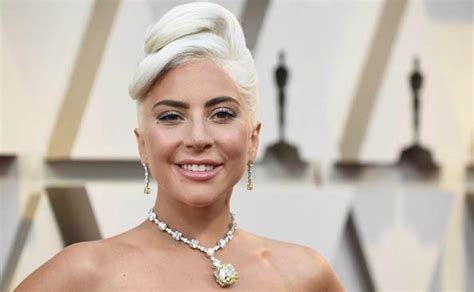 Lady Gaga Vita Privata Età Carriera Instagram Amori E Curiosità