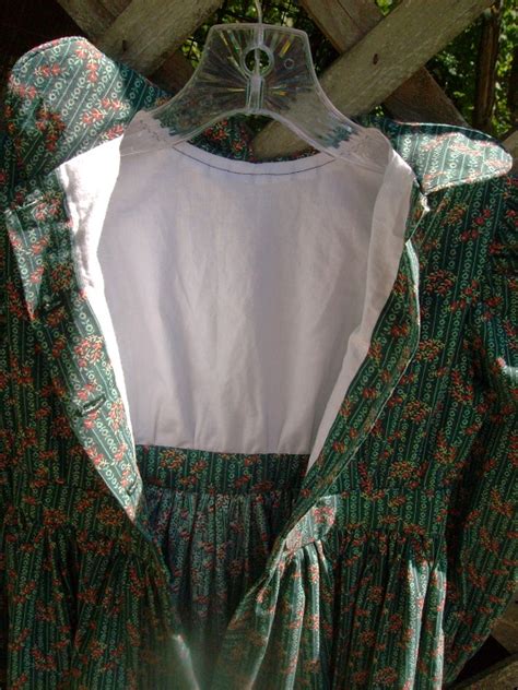 1860 To 1890 Girls Or Helen Keller Dress