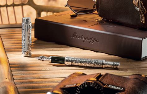 Montegrappa Limited Edition Hemingway Fountain Pen 18kt