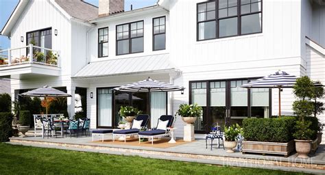 Beautiful Outdoor Living Spaces In The Hamptons Cottage Patio