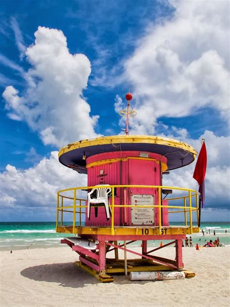 The Lifeguard Towers Of Miami Beach ~ Kuriositas