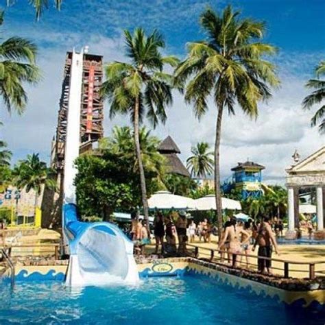 Insano In Beach Park Fortaleza Brazil This Is The Tallest Water