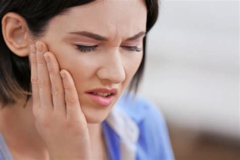 Jaw Pain What You Need To Know About Tmj Disorders And How To Get Relief