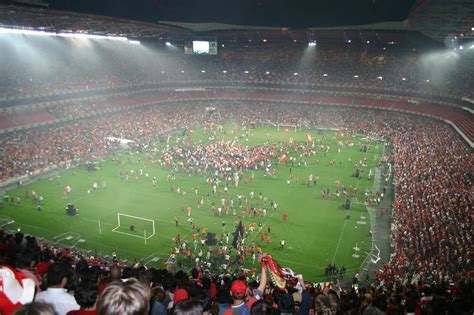 Tenga en cuenta que usted mismo puede cambiar de canal de transmisión en el apartado canales. Benfica - Sporting 2016 Apostas Online - Feeling Lucky