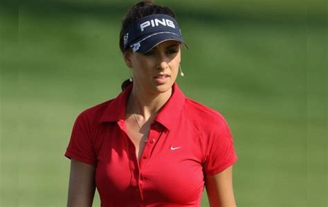 10 most beautiful female golfers