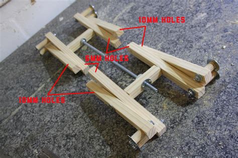 Worlds best motorcycle lift table plans for home and professional motorcycle mechanics and builders. How to make your own DIY scissor lift with plans ...