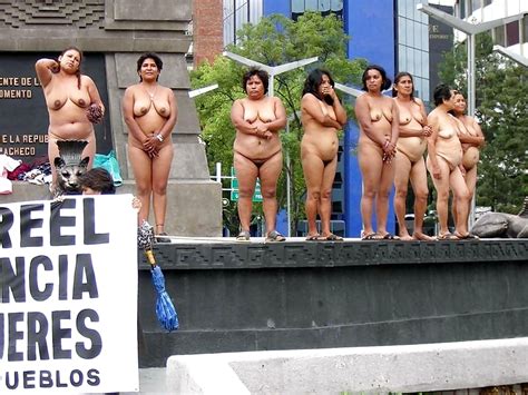Naked Protest By 400 Pueblos Over Land Eviction 26 Pics Xhamster