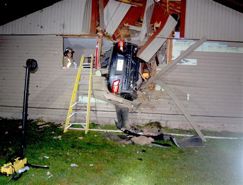 Car Crashes Into House In Columbia County Driver Arrested On Drunken Driving Charge Crime And