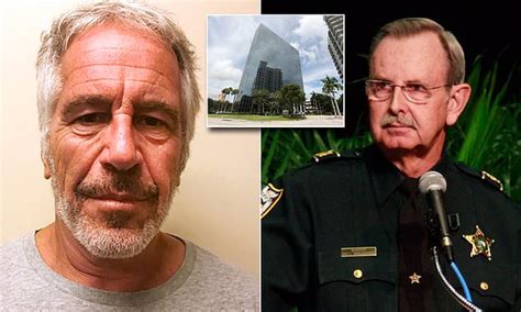 Palm Beach Sheriff Broadens Internal Probe Into Criminal Investigation