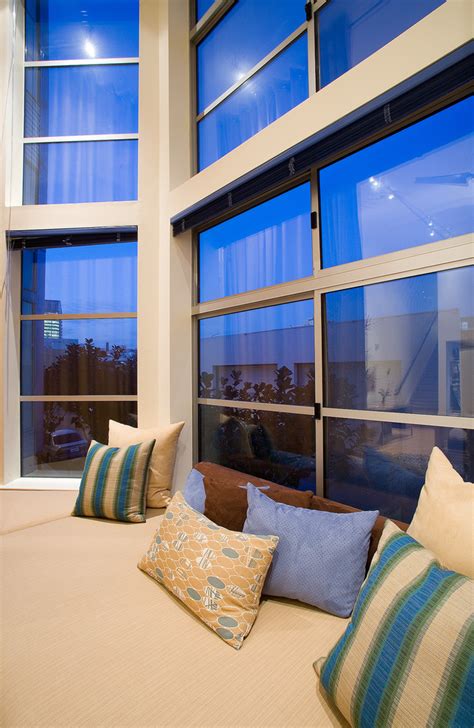 The bay window goes modern. SOMA Loft- Bay window seat by Kimball Starr Interior ...