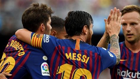 In der spanischen liga findet wieder ein zweikampf der giganten statt. Jadwal Live Streaming Real Sociedad vs Barcelona Bein ...