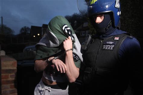 Three Held In Dawn Raids In South London Over Millwall Vs Wigan Fa Cup Violence London Evening