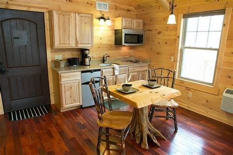 Amish Cabins Design Ideas A Simple Log Cabin For A Great Relax