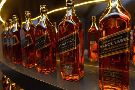 Dublin: des cambrioleurs dérobent des milliers de bouteilles de whisky