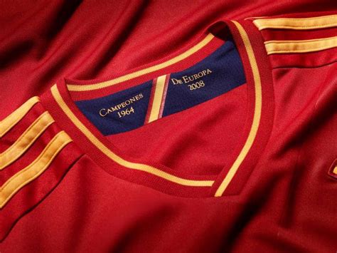 Creá tu cuenta ingresá mis compras. La Furia Roja: Nueva Camiseta 2 by Spani2sh on DeviantArt