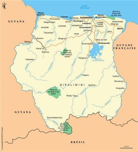 Republiek suriname) 4 ―antiguamente conocida como guayana neerlandesa (o también llamada guayana)―, es un país de américa del sur, situado al norte del continente, que colinda con el océano atlántico al norte, con el departamento de ultramar francés de guayana francesa al este, con. Carte du Surinam - Plusieurs cartes du pays en Amérique du Sud