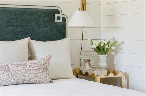 Find the best armed sconce wall sconces for your home in 2021 with the carefully curated selection available to shop at houzz. A brass swing arm shade sconce is mounted to a white ...