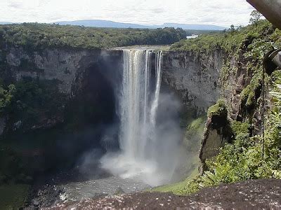 World S Natural Wonders Kaieteur Falls