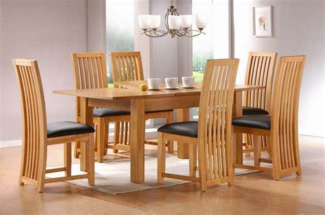 Extendable dining table and 4 chairs. Dining table/chair/set,dinner table/chair/set/extension ...