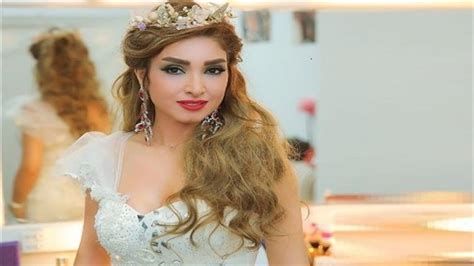 حلت الفنانة روجينا وزوجها الدكتور أشرف زكي ضيفي برنامج تلاتة في واحد على قناة one tv وفي الحلقة كشفت روجينا عن سر رشاقتها وكيف إنها تبدو صغيرة القوام، لتقول إنها. روجينا تكشف لأول مرة عن عمرها الحقيقي والدور التي ندمت على ...