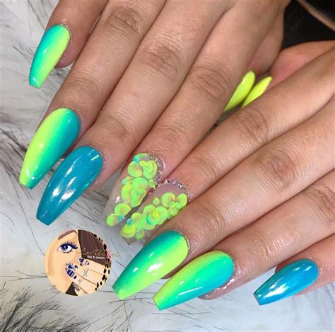 Pin By Sabelle Fielder Nelson On Pretty Hands Turquoise Nails Neon