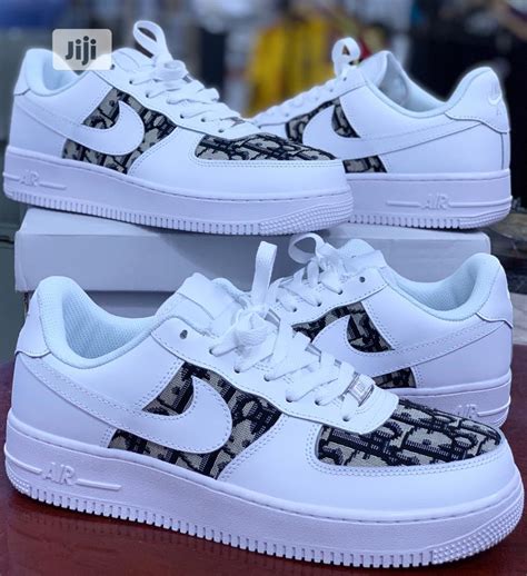 Nike air force 1 react lv8 男子運動鞋. Nike Air Force 1 X Dior Sneakers in Lagos Island (Eko ...