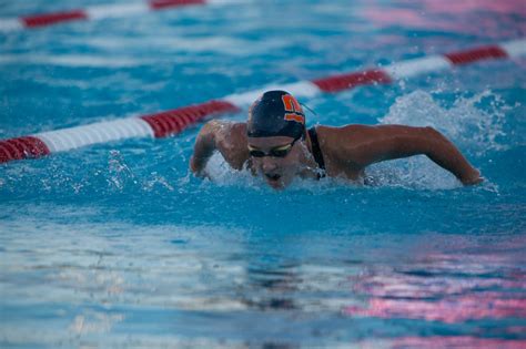 Alyssa Marsh Leads Swimmac Carolina At East Jr Championships