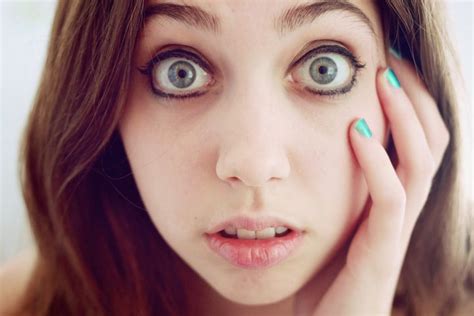 Weird Things Happen When You Stare Into Someone S Eyes For 10 Minutes Huffpost