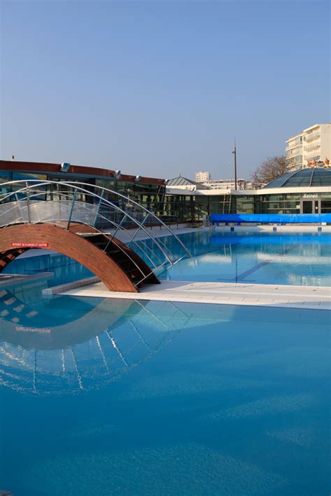 Piscine du Remblai - Sports & Activités Les Sables d'Olonne.com