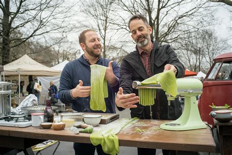 Checking in with Joel Gamoran, Host of FYI's 'Scraps' - UConn Today