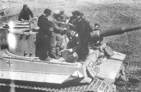 Tiger I With Zimmerit World War Photos