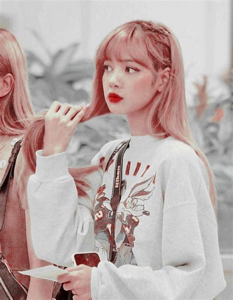 See more ideas about blackpink lisa, blackpink, lisa. ᴅᴀɴɪᴇʟʟᴇ ʙʟᴀᴄᴋᴇʀ adlı kullanıcının kpop panosundaki Pin ...