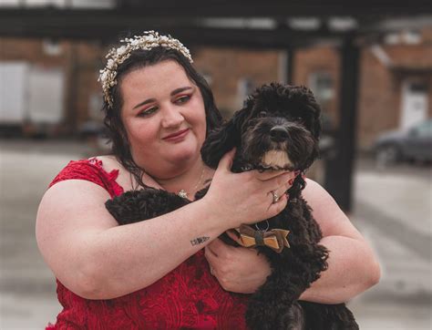 A Golden Affair: Beth and Chris Walsh's Dream Wedding