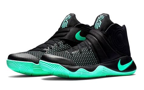 Buying guide for best basketball shoes. Best OUTDOOR Basketball Shoes: My Best Picks! - Live For ...